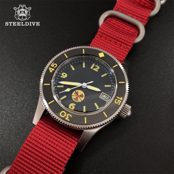 wristwatches mans 300 meters dive watch automatic mechanical military sports watches japan nh35 movement business relogios masculino, Slivery;brown
wristwatches mans 300 meters dive watch automatic mechanical military sports watches japan nh35 movement business relogios masculino, Slivery;brown