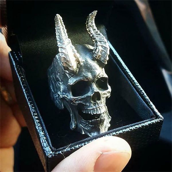 designer rings gothic large devil satan skull shape ring for men's women's punk hip hop finger accessories rock club jewelry gift, Golden;silver
designer rings gothic large devil satan skull shape ring for men's women's punk hip hop finger accessories rock club jewelry gift, Golden;silver