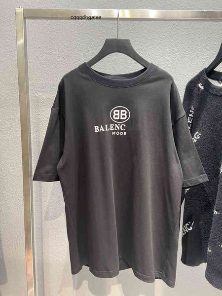 balencaigas luxurys designers italy brand men t shirts printing ceiling bb ins matching couple short sleeves balencaga, White;black
balencaigas luxurys designers italy brand men t shirts printing ceiling bb ins matching couple short sleeves balencaga, White;black