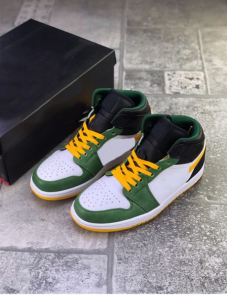 2021 new jumpman 1 i og mid men women basketball shoes 1s green yellow designer shoes sports sneakers chaussures mens trainers
2021 new jumpman 1 i og mid men women basketball shoes 1s green yellow designer shoes sports sneakers chaussures mens trainers