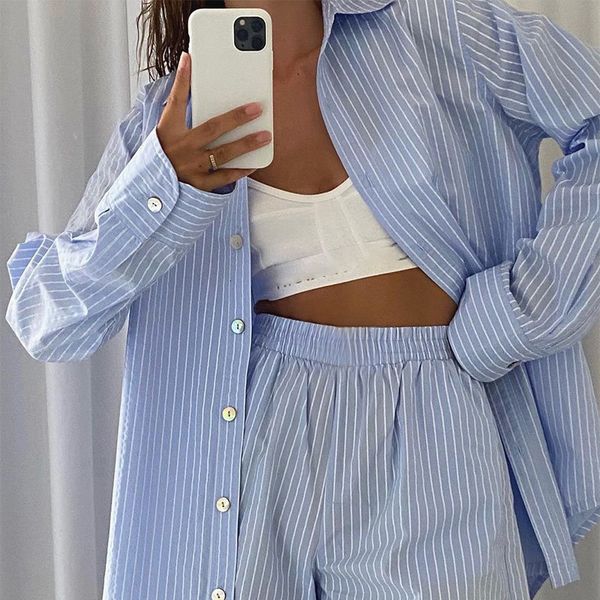 women's tracksuits striped 2 piece tracksuit set stand collar long sleeve shirt elastic waist mini pants sets spring lady casual l, Gray
women's tracksuits striped 2 piece tracksuit set stand collar long sleeve shirt elastic waist mini pants sets spring lady casual l, Gray