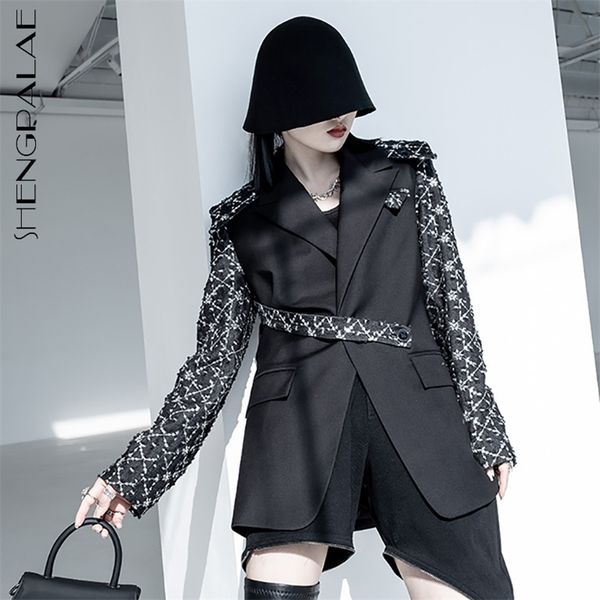 irregular parchwork denim embroidery blazer women's spring notched single button long sleeve suit coat femal 210427, White;black
irregular parchwork denim embroidery blazer women's spring notched single button long sleeve suit coat femal 210427, White;black
