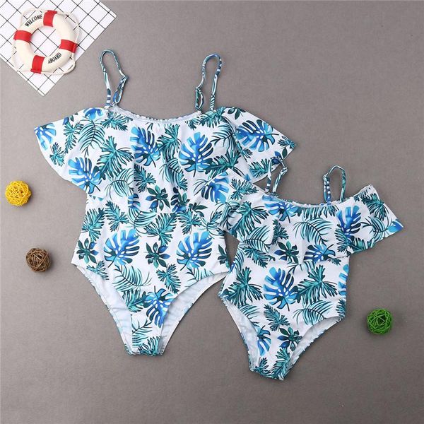 one-piece suits mother daughter bikinis one piece ruffles off shoulder 2021 print brazilian summer family swimsuit beach girl sport clo
one-piece suits mother daughter bikinis one piece ruffles off shoulder 2021 print brazilian summer family swimsuit beach girl sport clo