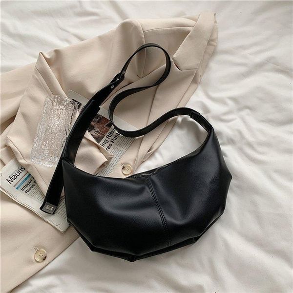 totes 2021 summer ladies fashion messenger bag dumpling simple temperament solid color shoulder
totes 2021 summer ladies fashion messenger bag dumpling simple temperament solid color shoulder