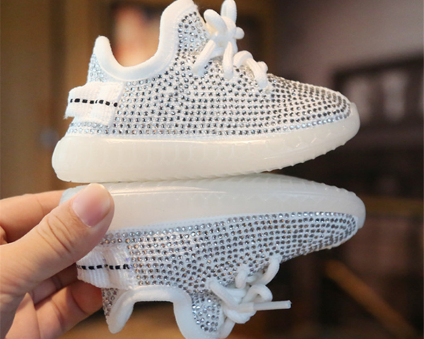 2021 spring/autumn baby girl boy toddler shoes infant rhinestone sneakers coconut shoes soft comfortable kid shoes
2021 spring/autumn baby girl boy toddler shoes infant rhinestone sneakers coconut shoes soft comfortable kid shoes