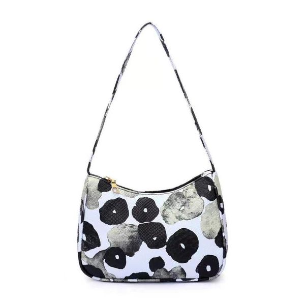evening bags 2021 spring and summer trendy baguette bag underarm texture design ins single shoulder handbag
evening bags 2021 spring and summer trendy baguette bag underarm texture design ins single shoulder handbag