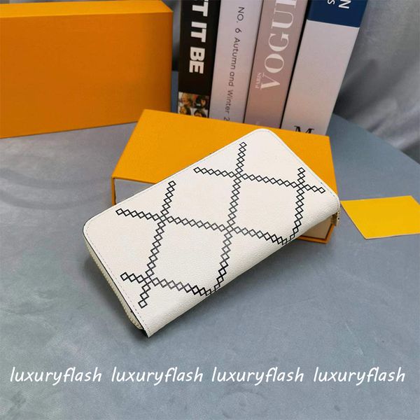 2022 latest women designers wallets long standard wallet zipper coin purse card holder fashion handbags lychee patter cowhide lady clutch, Red;black
2022 latest women designers wallets long standard wallet zipper coin purse card holder fashion handbags lychee patter cowhide lady clutch, Red;black