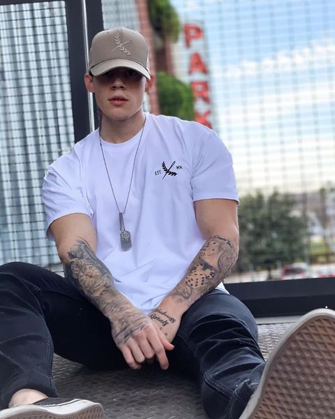 t-shirt men's letter eagle graphic printing harajuku funny animal casual and lively t-shirts, White;black
t-shirt men's letter eagle graphic printing harajuku funny animal casual and lively t-shirts, White;black