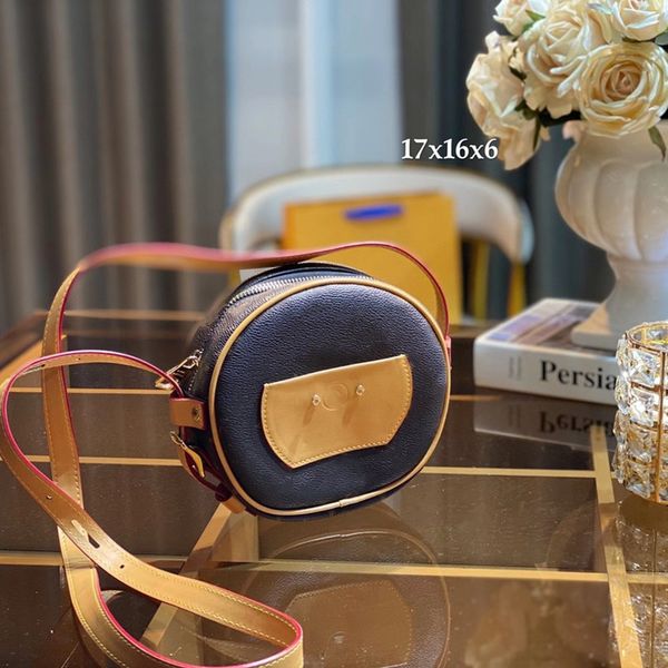 2021 news fashion bags lou vdeng women's bag retro luxury designer original leather messenger double shoulder zipper portable and small
2021 news fashion bags lou vdeng women's bag retro luxury designer original leather messenger double shoulder zipper portable and small