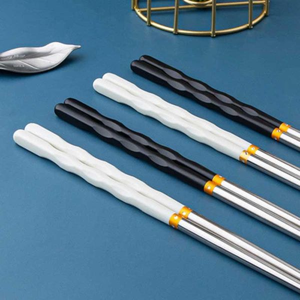 chopsticks household 304 stainless steel alloy non-slip iron high-grade fashion health high temperature resistance
chopsticks household 304 stainless steel alloy non-slip iron high-grade fashion health high temperature resistance