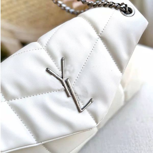 it's and retro designer bags handbags tassel pendant rubber teeth double pull belt cover magnetic clasp double grid wrist single should
it's and retro designer bags handbags tassel pendant rubber teeth double pull belt cover magnetic clasp double grid wrist single should