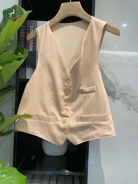 women's vests 2021 women fashion sleeveless casual solid color single-breasted small vest 0612, Black;white
women's vests 2021 women fashion sleeveless casual solid color single-breasted small vest 0612, Black;white