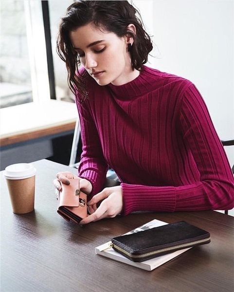 gym clothing women good quality premium wool sweater long sleeve causal, White;black
gym clothing women good quality premium wool sweater long sleeve causal, White;black