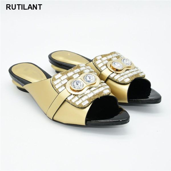 dress shoes fashion african pointed toe decorated with rhinestone ladies summer slippers good quality womens sandals 2021, Black
dress shoes fashion african pointed toe decorated with rhinestone ladies summer slippers good quality womens sandals 2021, Black