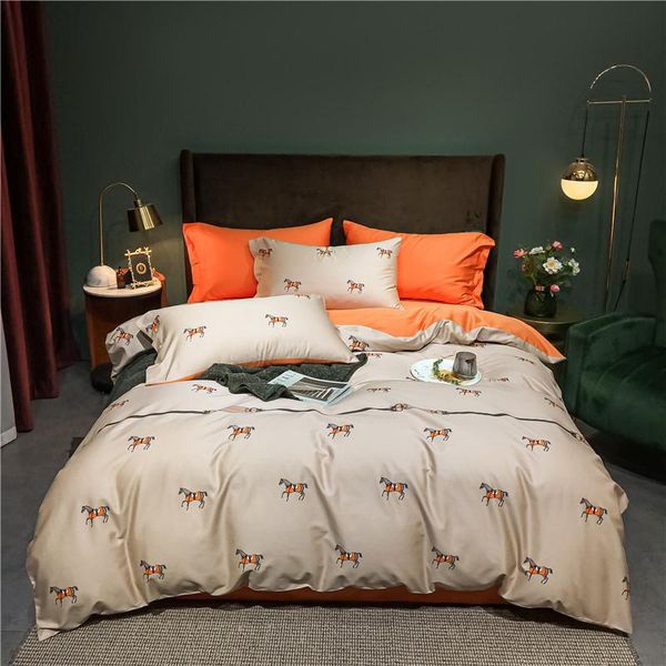 luxury bedding set 4pcs fashion print duvet cover single double king long staple cotton floral high-end home textiles sets
luxury bedding set 4pcs fashion print duvet cover single double king long staple cotton floral high-end home textiles sets