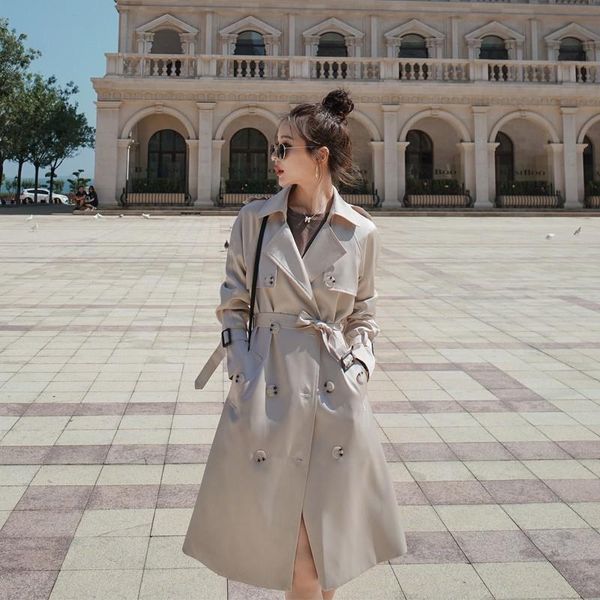 european and american mid-length autumn temperament bright face acetate windbreaker jacket women's double-dreasted coat trench coats, Tan;black
european and american mid-length autumn temperament bright face acetate windbreaker jacket women's double-dreasted coat trench coats, Tan;black