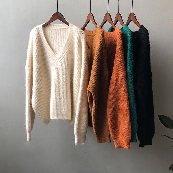 women's sweaters 2021 winter sweater women soft waxy v-neck solid korean fashion long sleeve thick warm knitted pullover female clothin, White;black
women's sweaters 2021 winter sweater women soft waxy v-neck solid korean fashion long sleeve thick warm knitted pullover female clothin, White;black