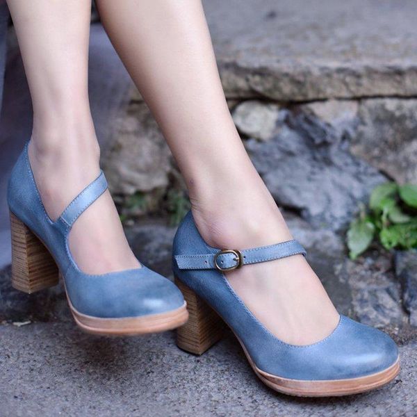 dress shoes summer women retro sandals 2021 high heel ladies leather classic ankle strap pumps plus size 34-43, Black
dress shoes summer women retro sandals 2021 high heel ladies leather classic ankle strap pumps plus size 34-43, Black