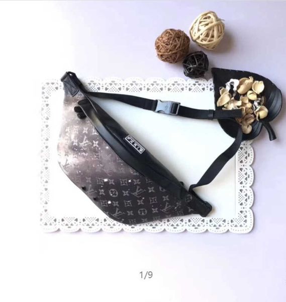 body brand designer bag luxury ale totes m44444 shoulder bags bag messenger 2020 shoulder spring/summer handbags cross iconic handles cl
body brand designer bag luxury ale totes m44444 shoulder bags bag messenger 2020 shoulder spring/summer handbags cross iconic handles cl