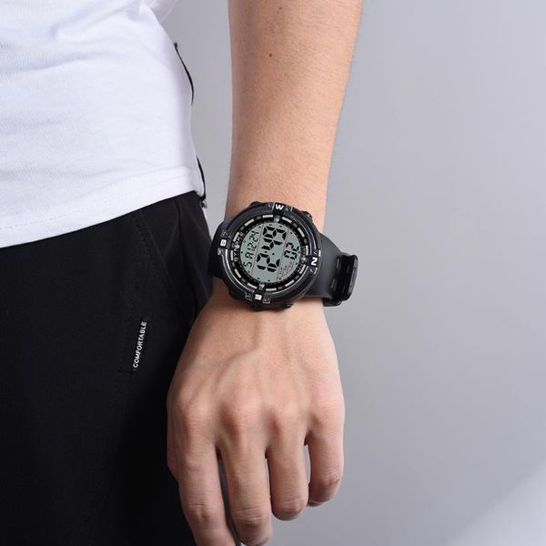 wristwatches synoke sports men digital watches luminous life waterproof wrist watch large dial fashion shockproof salarm clock, Slivery;brown
wristwatches synoke sports men digital watches luminous life waterproof wrist watch large dial fashion shockproof salarm clock, Slivery;brown