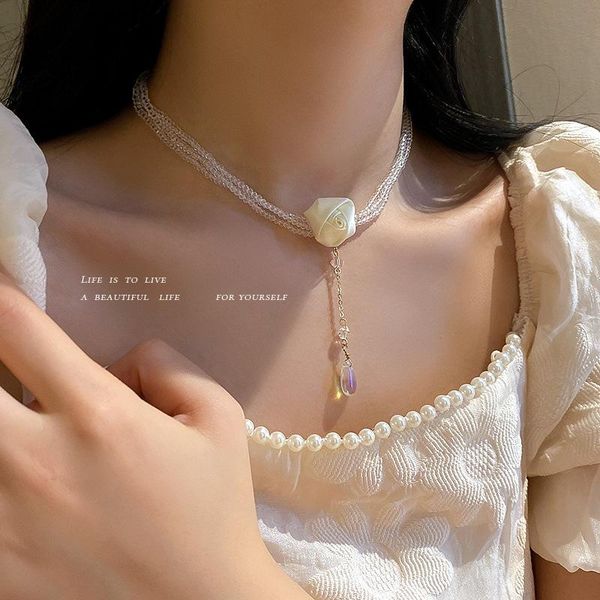 chains super fairy design sense three-dimensional flower necklace clavicle chain adjustable length pendant women wholesale., Silver
chains super fairy design sense three-dimensional flower necklace clavicle chain adjustable length pendant women wholesale., Silver