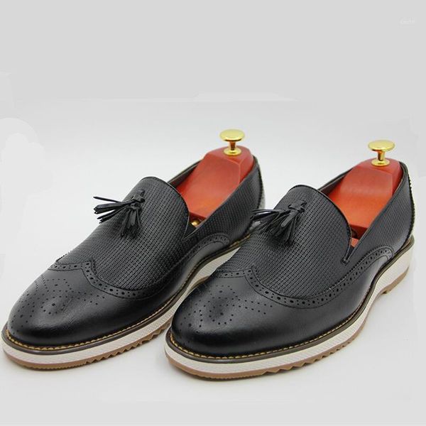 dress shoes tassels black brown loafers men leather oxford casual shoe high-grade brogue formal for man
dress shoes tassels black brown loafers men leather oxford casual shoe high-grade brogue formal for man
