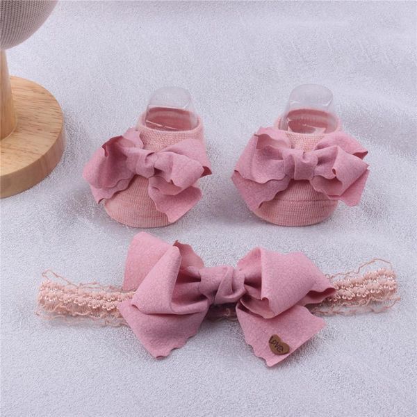 socks 2pcs baby headband sweet princess girl with rubber soles lace bows anti slip infant toddler short floor, Pink;yellow
socks 2pcs baby headband sweet princess girl with rubber soles lace bows anti slip infant toddler short floor, Pink;yellow