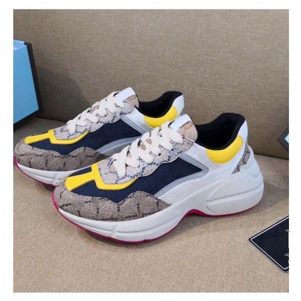 2021 progettista lady casual shoes 100% leather womens sneaker letters lace-up lusso woman shoes fashion platform new men shoes size 36-45, Black
2021 progettista lady casual shoes 100% leather womens sneaker letters lace-up lusso woman shoes fashion platform new men shoes size 36-45, Black