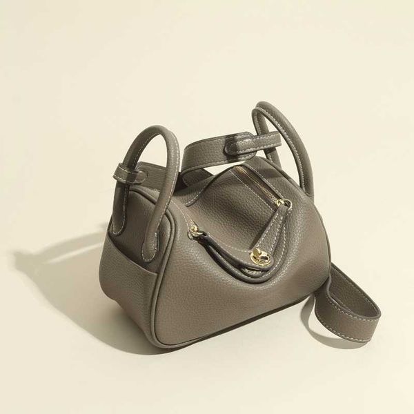 hanghhangbag luxury designer fashion hand handbag handbags backpack wallet purse shoulder crossbody tote bags mini bag niche litchi pat 674d
hanghhangbag luxury designer fashion hand handbag handbags backpack wallet purse shoulder crossbody tote bags mini bag niche litchi pat 674d