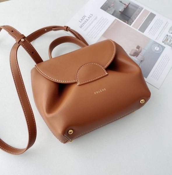evening bags homemade french niche one-shoulder diagonal mini pillow bag fashion portable dumpling cowhide retro tote for female
evening bags homemade french niche one-shoulder diagonal mini pillow bag fashion portable dumpling cowhide retro tote for female