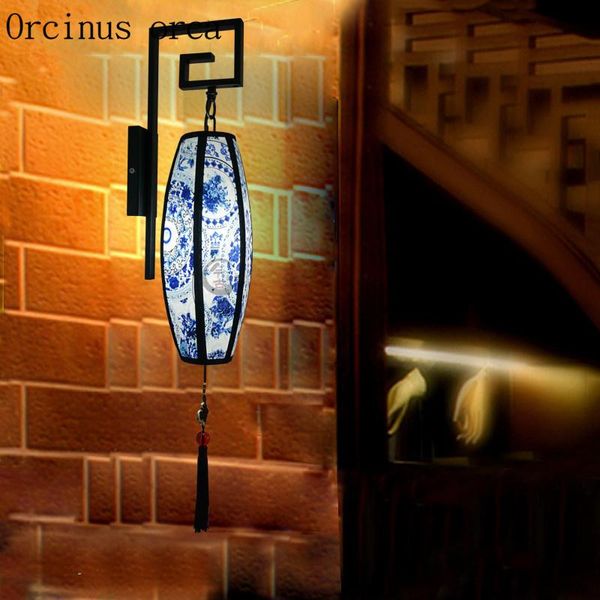 wall lamp chinese blue and white porcelain living room corridor bedroom originality antique garden
wall lamp chinese blue and white porcelain living room corridor bedroom originality antique garden