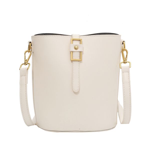 messenger bag female 2021 spring and summer urban trend solid color belt buckle korean fashion ladies one-shoulder bucket bag, Black;red
messenger bag female 2021 spring and summer urban trend solid color belt buckle korean fashion ladies one-shoulder bucket bag, Black;red