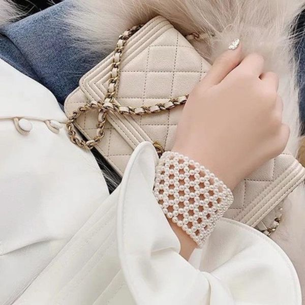 bangle find me summer geometric hand-woven imitation pearl bracelet for women jewelry accessories, Black
bangle find me summer geometric hand-woven imitation pearl bracelet for women jewelry accessories, Black