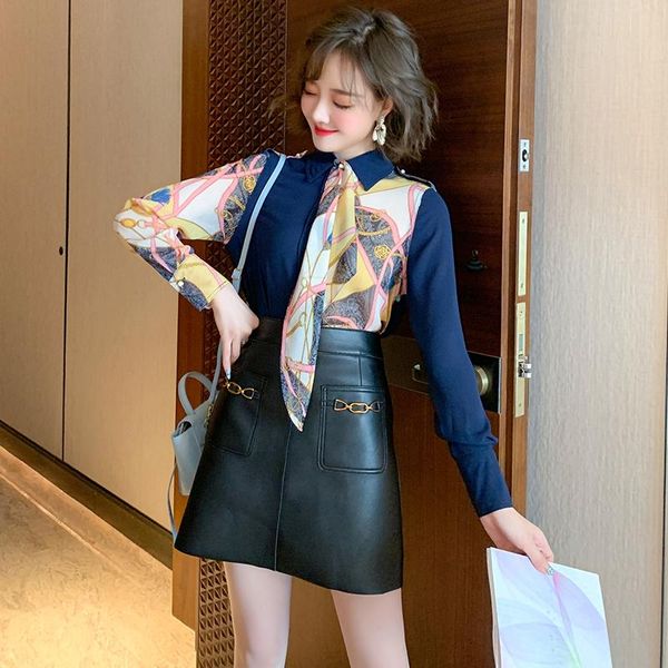 women's tracksuits asymmetric stitching printed silk scarf shirt + high waist a-line small leather skirt suit female 2021 autumn, Gray
women's tracksuits asymmetric stitching printed silk scarf shirt + high waist a-line small leather skirt suit female 2021 autumn, Gray