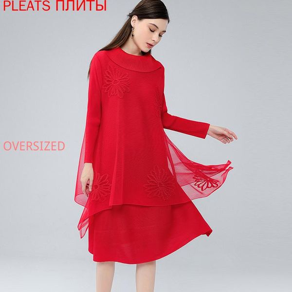 casual dresses pleated mesh drill dress women's miyake loose doll collar long sleeve light luxury spring and autumn pleats vestido fash, Black;gray
casual dresses pleated mesh drill dress women's miyake loose doll collar long sleeve light luxury spring and autumn pleats vestido fash, Black;gray