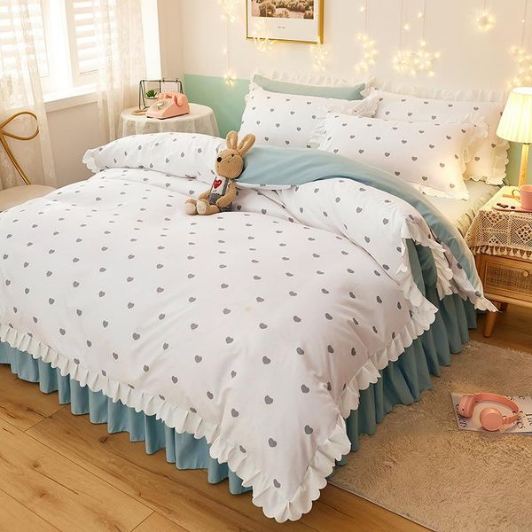 bedding sets 4pcs heart bed cover set duvet skirt with pillowcases bedclothes comforter king home decor 61094
bedding sets 4pcs heart bed cover set duvet skirt with pillowcases bedclothes comforter king home decor 61094
