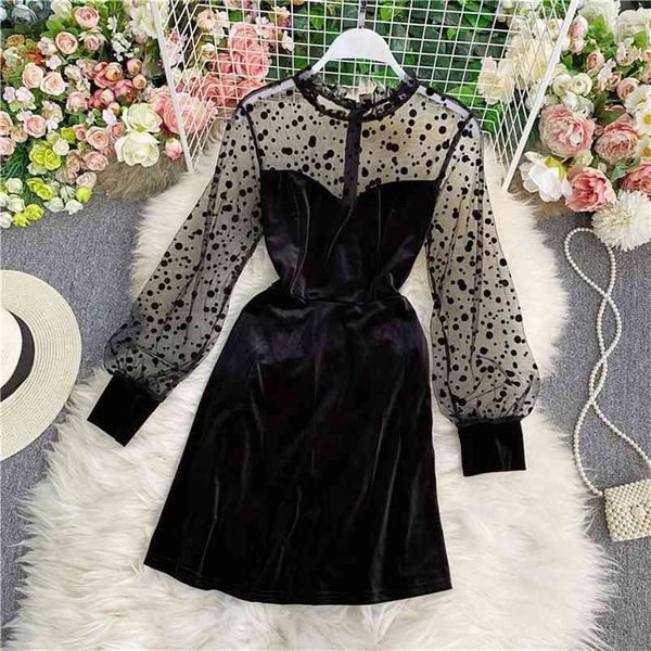 autumn temperament women's polka dot mesh stitching velvet short vestido stand-up collar fungus puff sleeve slim dress uk528 210506, Black;gray
autumn temperament women's polka dot mesh stitching velvet short vestido stand-up collar fungus puff sleeve slim dress uk528 210506, Black;gray