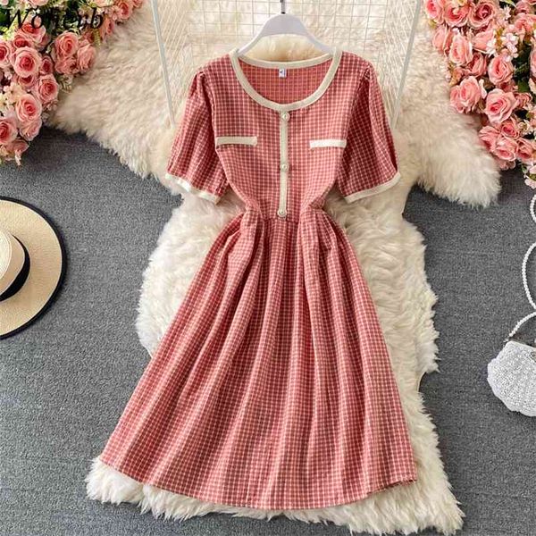 vintage dress women summer korean robe sweet temperament short sleeve vestidos high waist slim plaid a-line dresses 210519, Black;gray
vintage dress women summer korean robe sweet temperament short sleeve vestidos high waist slim plaid a-line dresses 210519, Black;gray