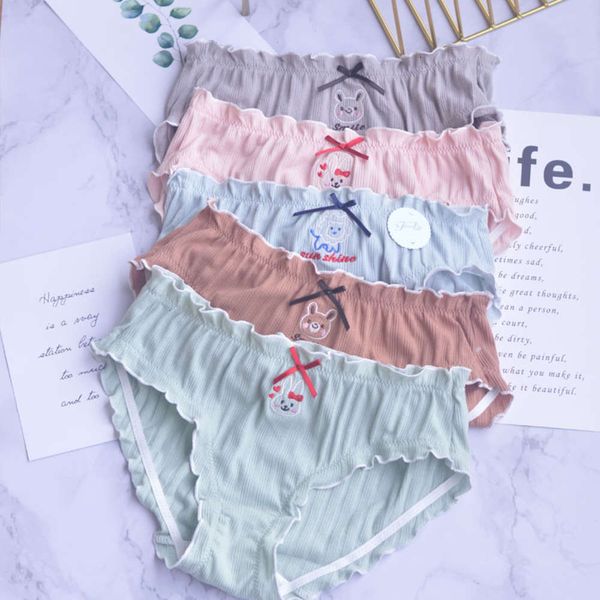 japanese cartoon animals embroidery cotton underwear women period panties girls cute ruffles edge briefs female lingerie, Black;white
japanese cartoon animals embroidery cotton underwear women period panties girls cute ruffles edge briefs female lingerie, Black;white