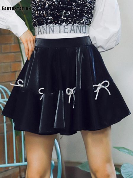 skirts spring and summer 2021 female korean version of the wild diamond bow satin high waist pleated umbrella skirt half, Black
skirts spring and summer 2021 female korean version of the wild diamond bow satin high waist pleated umbrella skirt half, Black