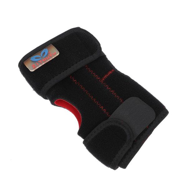 elbow & knee pads 1pc sweat-absorbent pad breathable guard sports protective gear, Black;gray
elbow & knee pads 1pc sweat-absorbent pad breathable guard sports protective gear, Black;gray