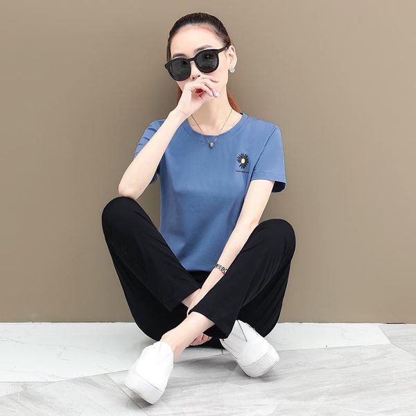women's two piece pants korean sports suit lady fashion western style summer short sleeve t-shirt leisure set, White
women's two piece pants korean sports suit lady fashion western style summer short sleeve t-shirt leisure set, White