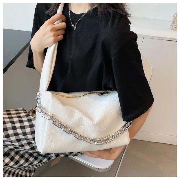 evening bags solid color fashion shoulder handbags 2021 female travel cross body weave small pu leather crossbody for women
evening bags solid color fashion shoulder handbags 2021 female travel cross body weave small pu leather crossbody for women