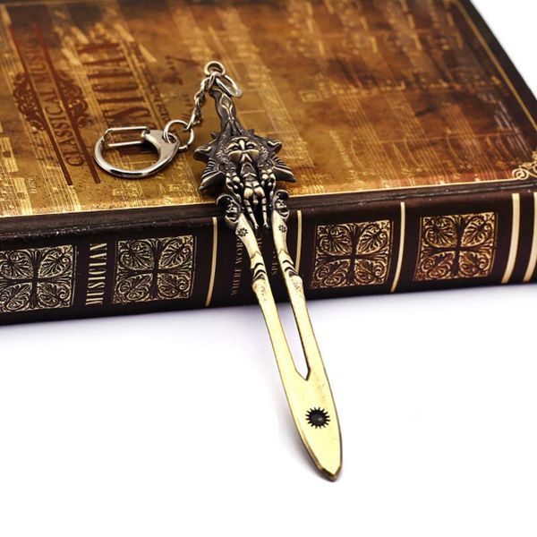 keychains god of war 4 kratos olympus sword keychain for men accessories antique bronze metal women car key ring holder pendant, Silver
keychains god of war 4 kratos olympus sword keychain for men accessories antique bronze metal women car key ring holder pendant, Silver