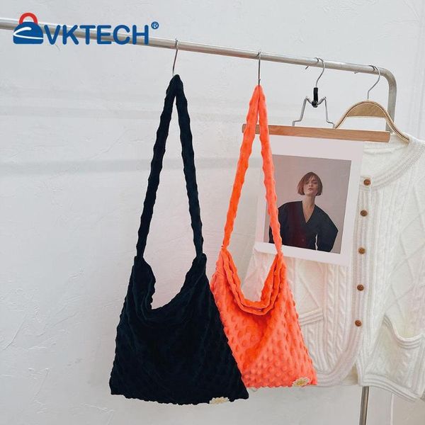 evening bags women fashion solid color shopping autumn winter plush shoulder bag casual large capacity tote handbags with badge
evening bags women fashion solid color shopping autumn winter plush shoulder bag casual large capacity tote handbags with badge