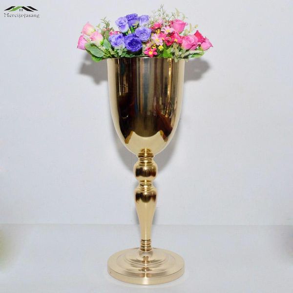 candle holders 12pcs/lot silver metal wedding flower vase table centerpiece for mariage flowers vases pots decoration 18
candle holders 12pcs/lot silver metal wedding flower vase table centerpiece for mariage flowers vases pots decoration 18