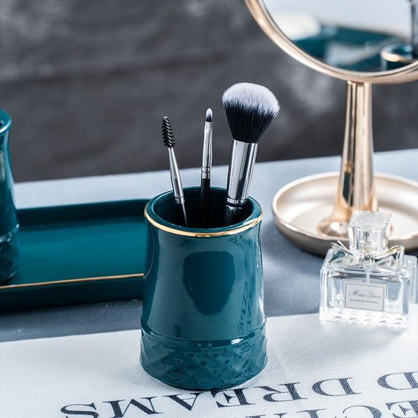 storage bottles & jars simple art luxury phnom penh ceramic malachite green pen holder home marble pattern makeup brush pearl jar high-end g
storage bottles & jars simple art luxury phnom penh ceramic malachite green pen holder home marble pattern makeup brush pearl jar high-end g