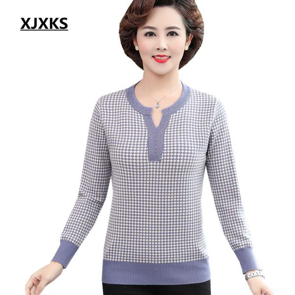 women's sweaters xjxks 2021 autumn winter women houndstooth sweater fashion v-neck wool knitted pullover, White;black
women's sweaters xjxks 2021 autumn winter women houndstooth sweater fashion v-neck wool knitted pullover, White;black