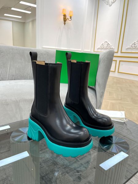 woman martin boots cowhide elastic belt designer ankle boot 100% leather lady platform high heels fashion autumn winter thick soled women sh, Black
woman martin boots cowhide elastic belt designer ankle boot 100% leather lady platform high heels fashion autumn winter thick soled women sh, Black