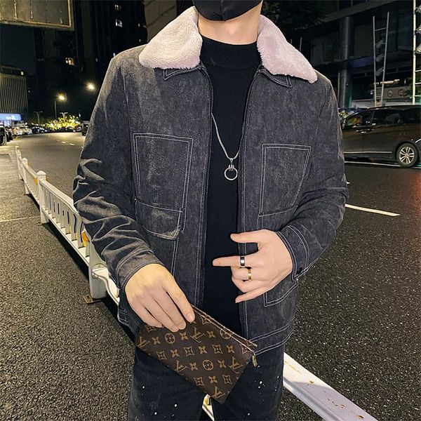 men's jackets 2021 autumn winter jean fashion thickened warm fur collar jacket korean solid color coats streetwear male clothing, Black;brown
men's jackets 2021 autumn winter jean fashion thickened warm fur collar jacket korean solid color coats streetwear male clothing, Black;brown